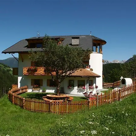Agriturismo Corjel San Vigilio Di Marebbe