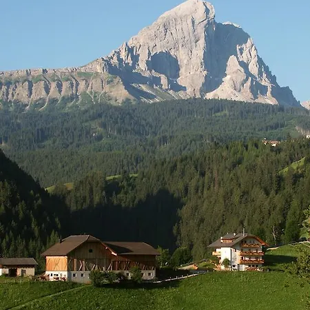 Agriturismo Corjel Farm stay San Vigilio Di Marebbe